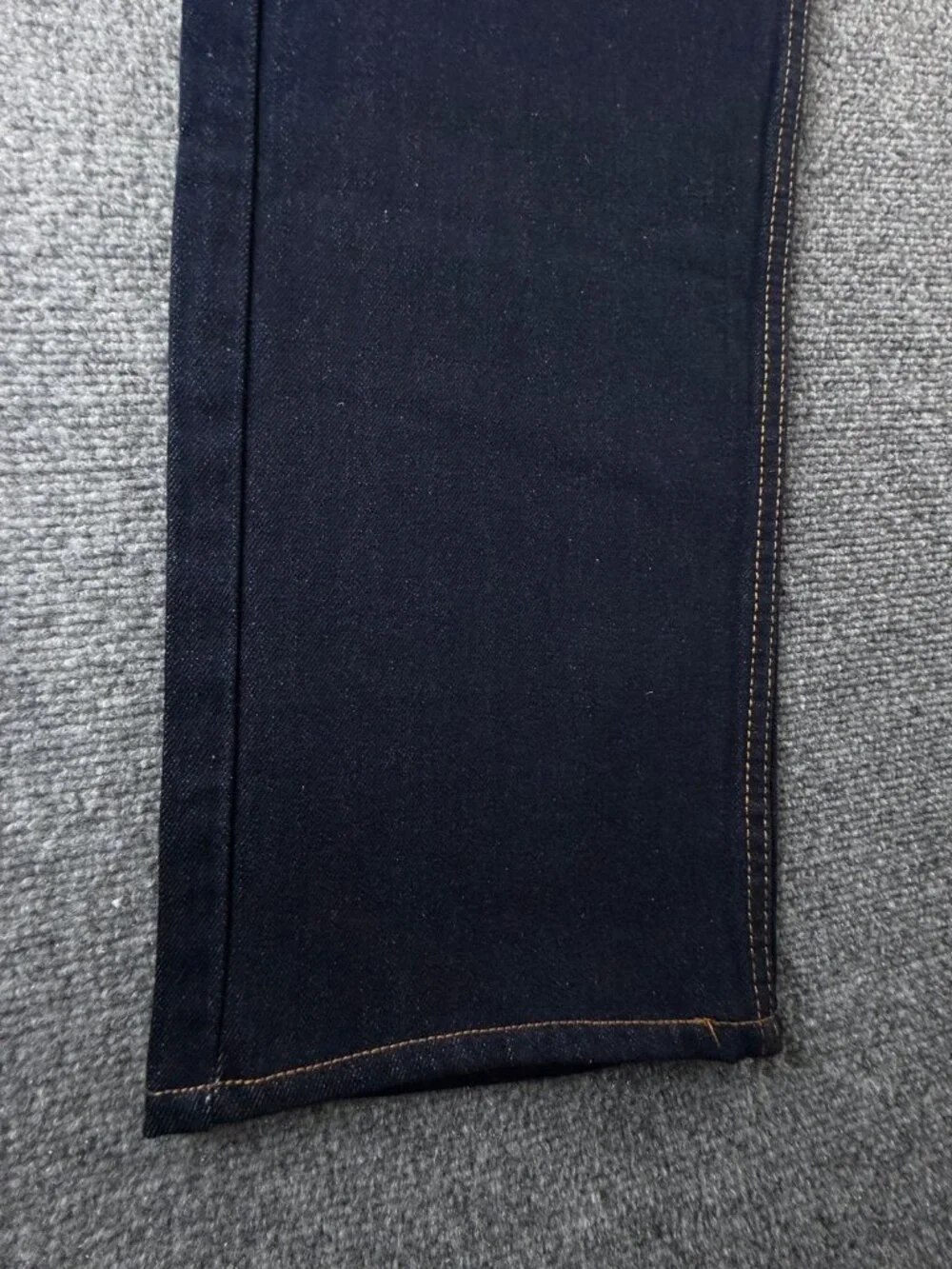 NWOT Levis 505 Dark Wash Denim Jeans 34x32 Regular All Cotton Blue Adult Men